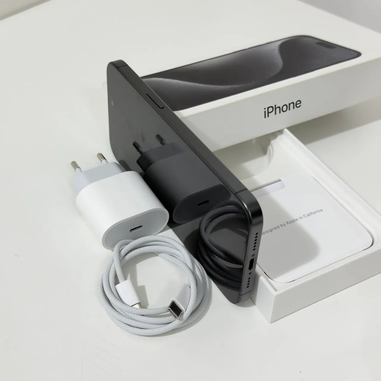 iPhone 15 Pro Max - Foto 4