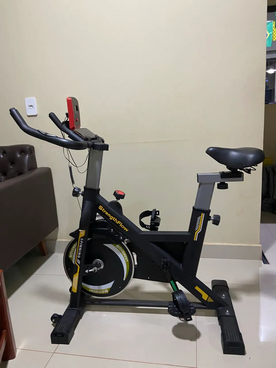 Vende-se Bicicleta Spinning Semi-nova
