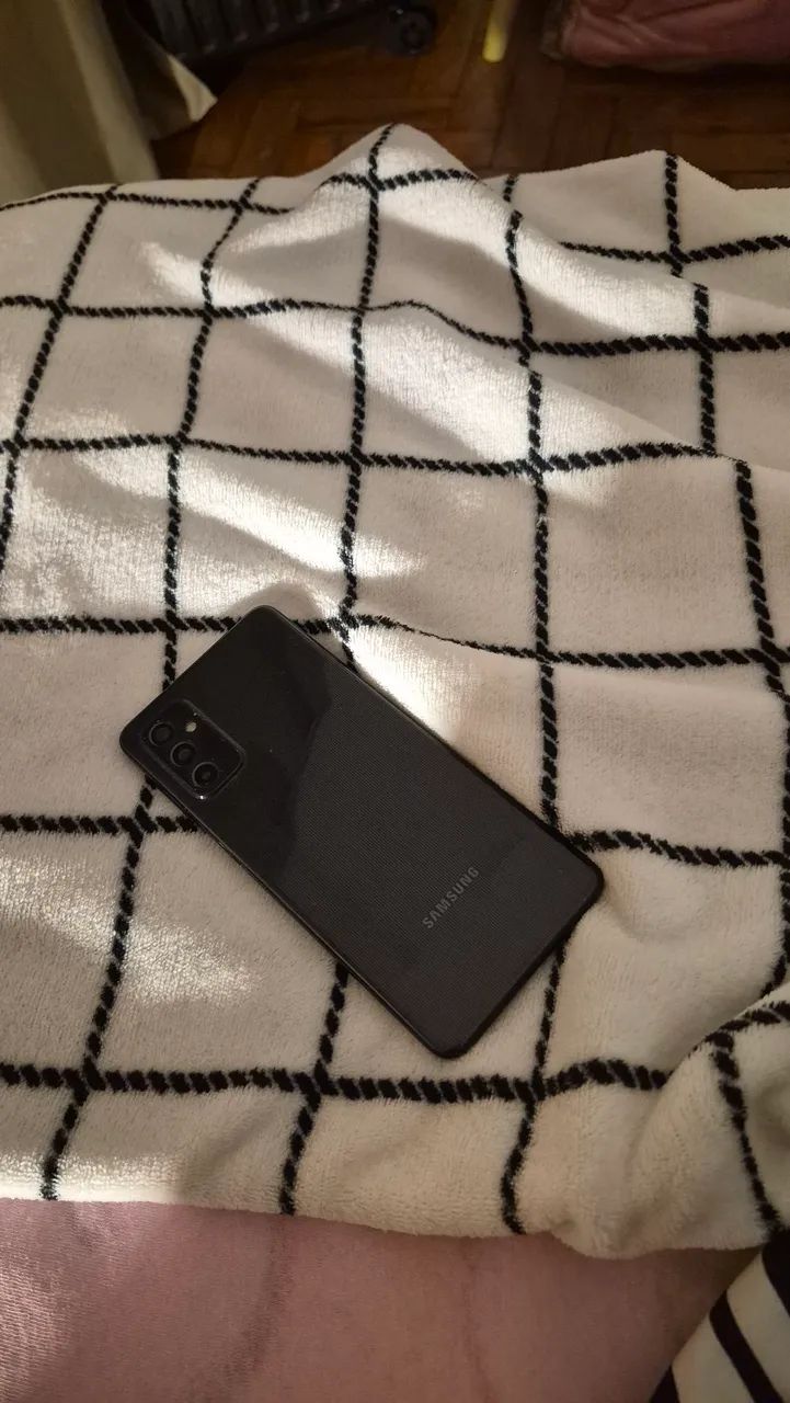 Samsung Galaxy M52 5g usado - Foto 4
