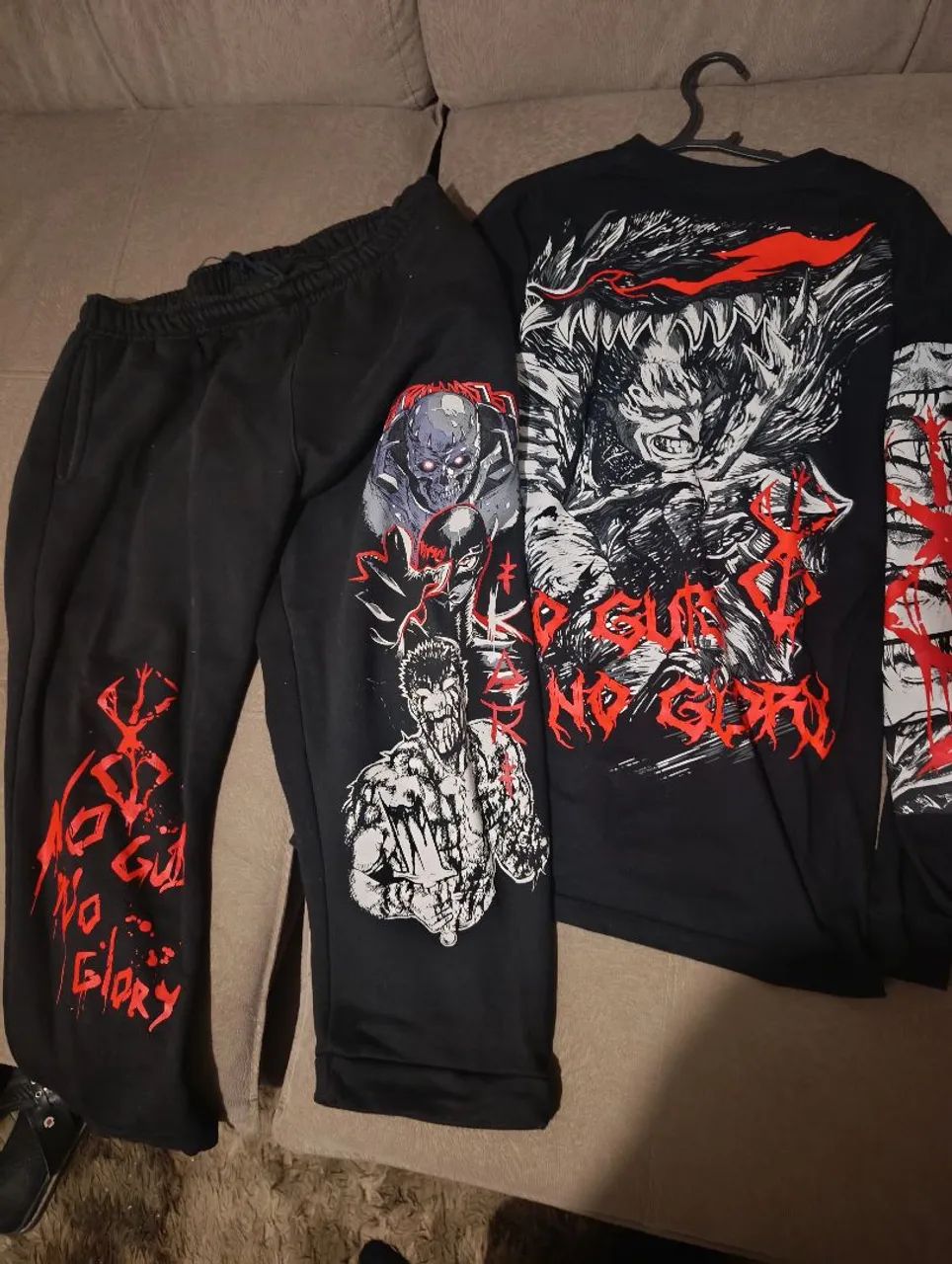 Kit moletom berserk ikaricorp