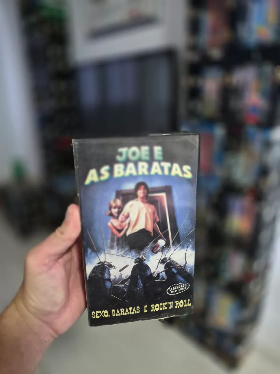 VHS Joe e as Baratas - Legendado Raridade - CDs, DVDs etc - Jardim