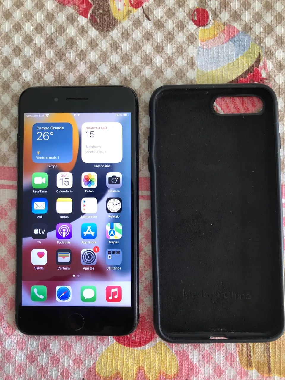 Vende-se iPhone 7 Plus 128Gb Preto 