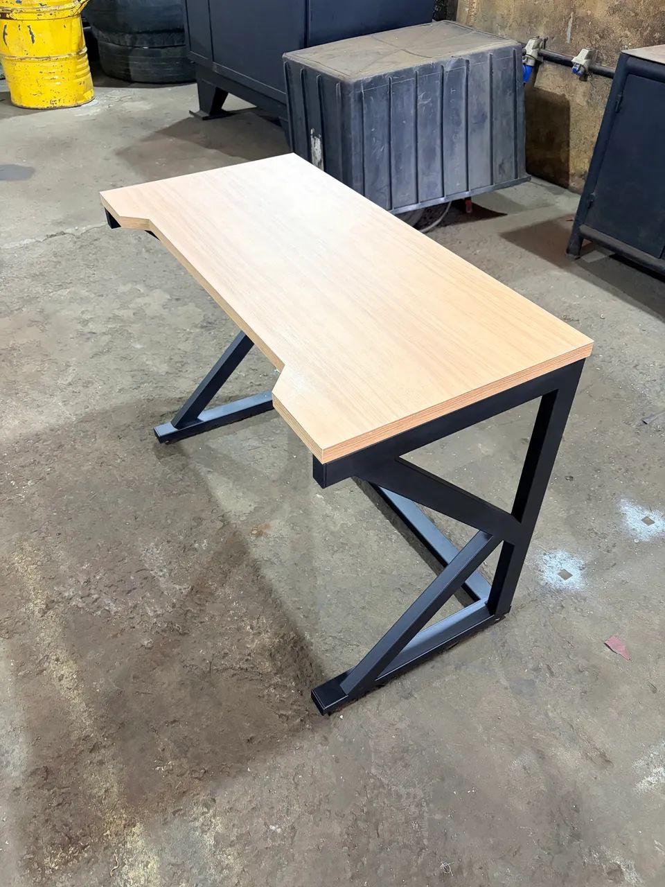 Mesa Gamer Estilo Industrial - Foto 3