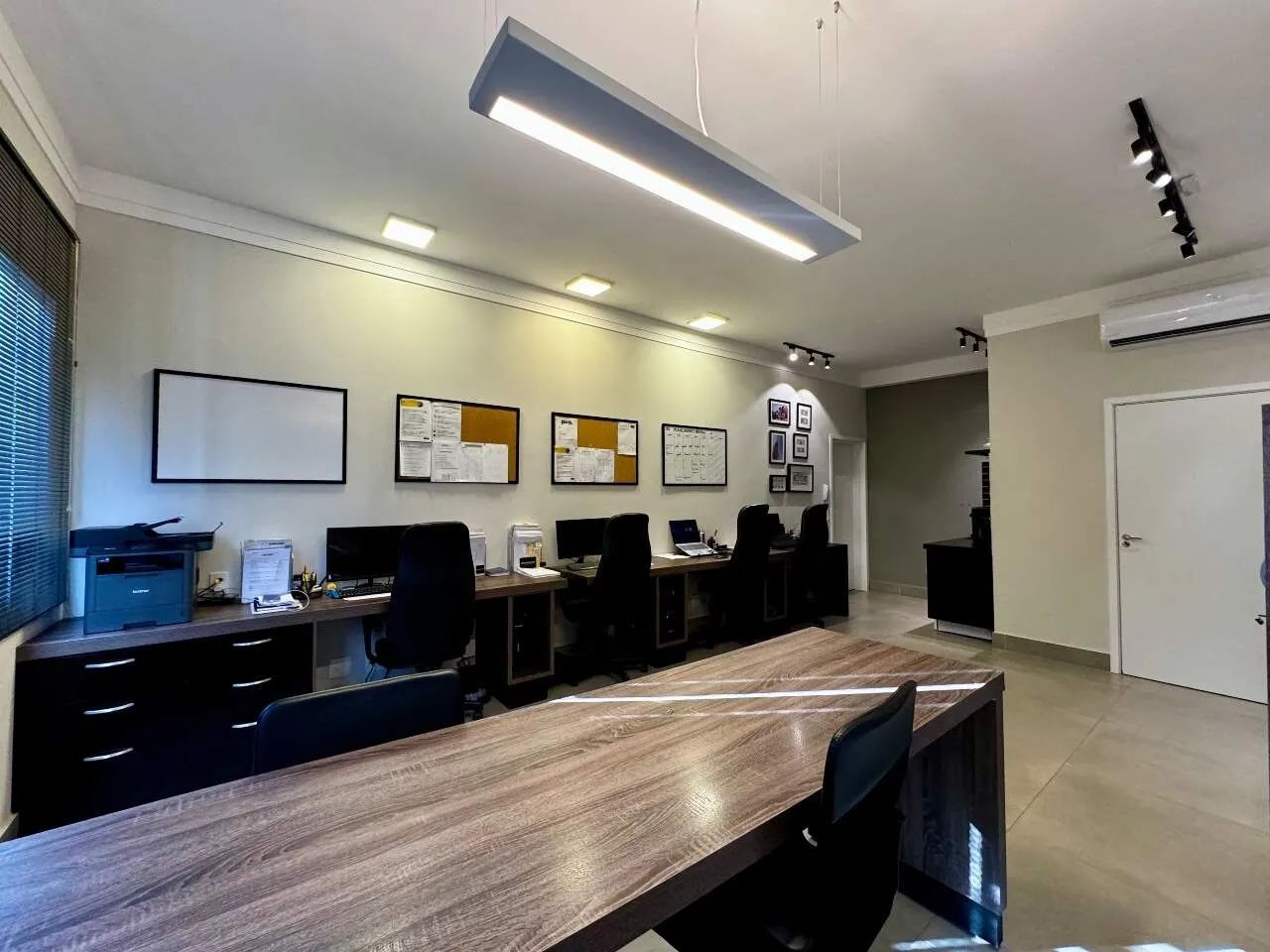 Sala à venda no bairro VILA AMÉLIA