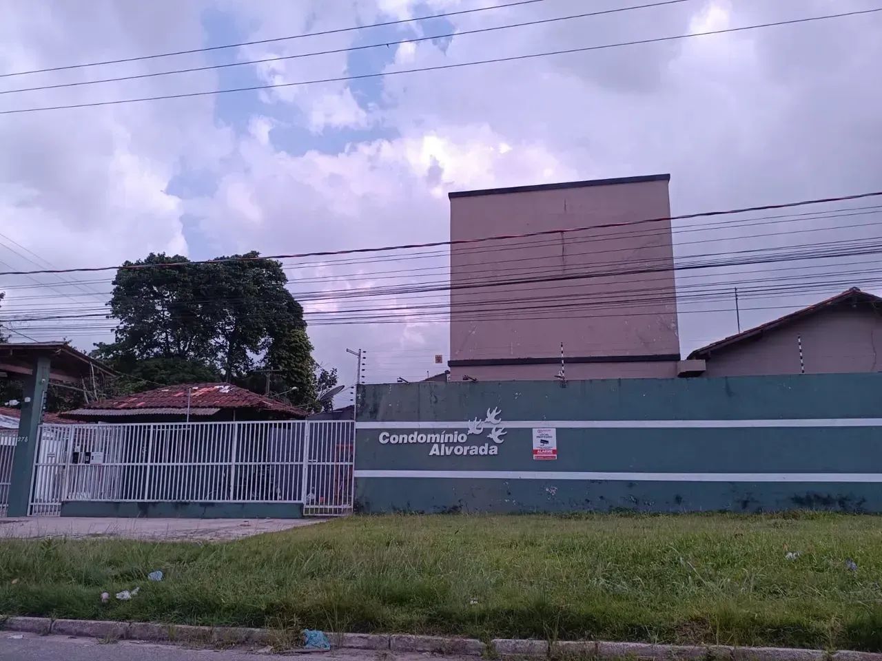 Casa à venda no Residencial Alvorada