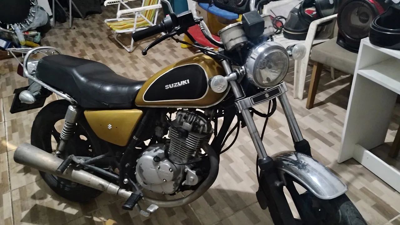 Intruder 125 