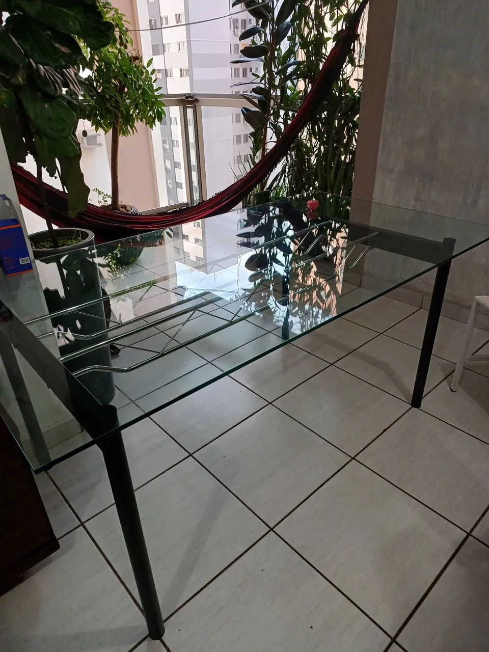 MESA COM 4 CADEIRAS (aceita propostas) - Foto 3