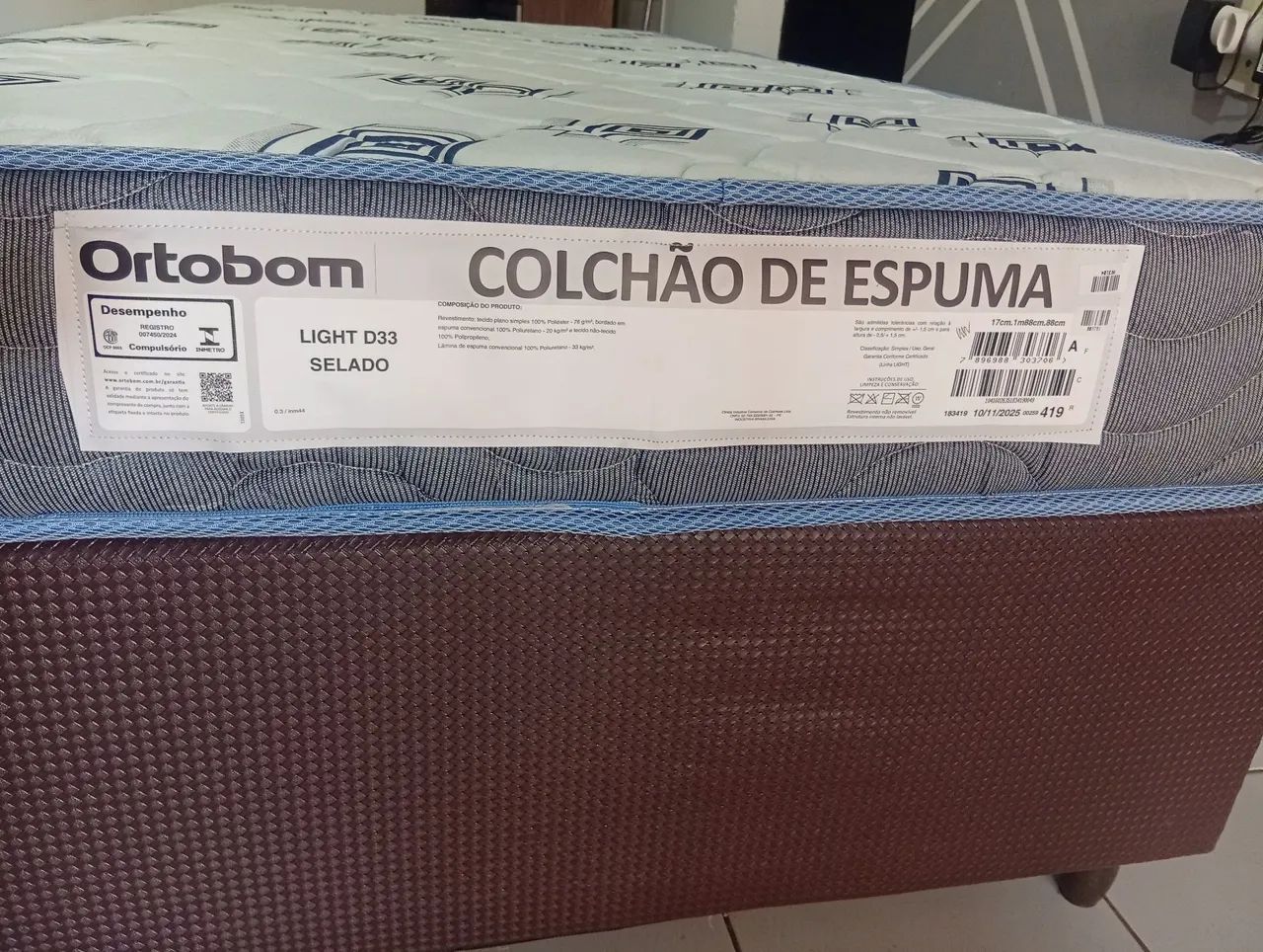 Colchão Solteiro + Base    ,   Tem nota fiscal 