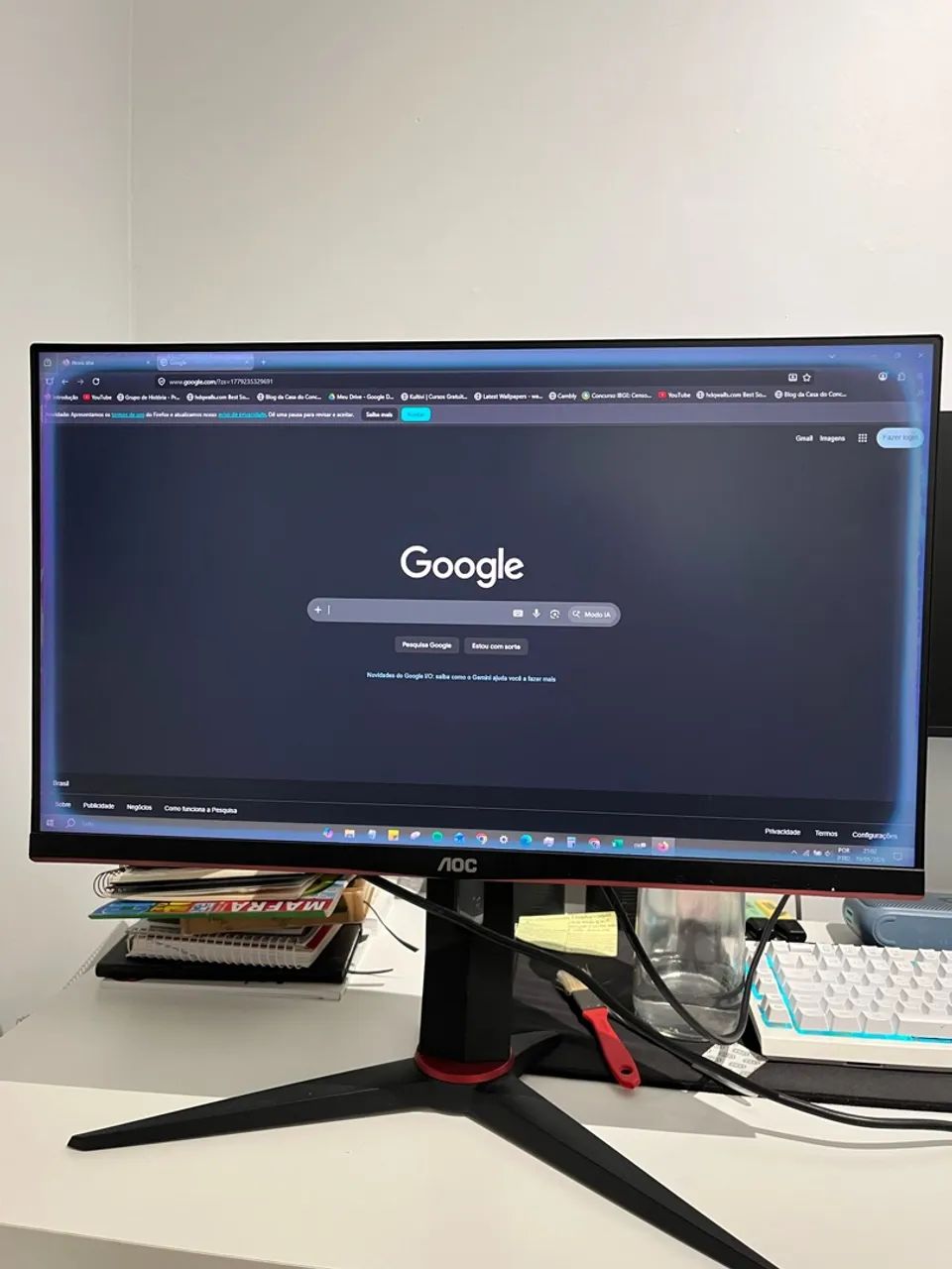 Monitor AOC 24  144 Hz com defeito - Foto 2