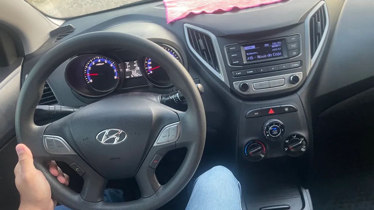 Hyundai HB20 Comf./c.plus/c.style 1.0 Flex 12V 2017 - Foto 3