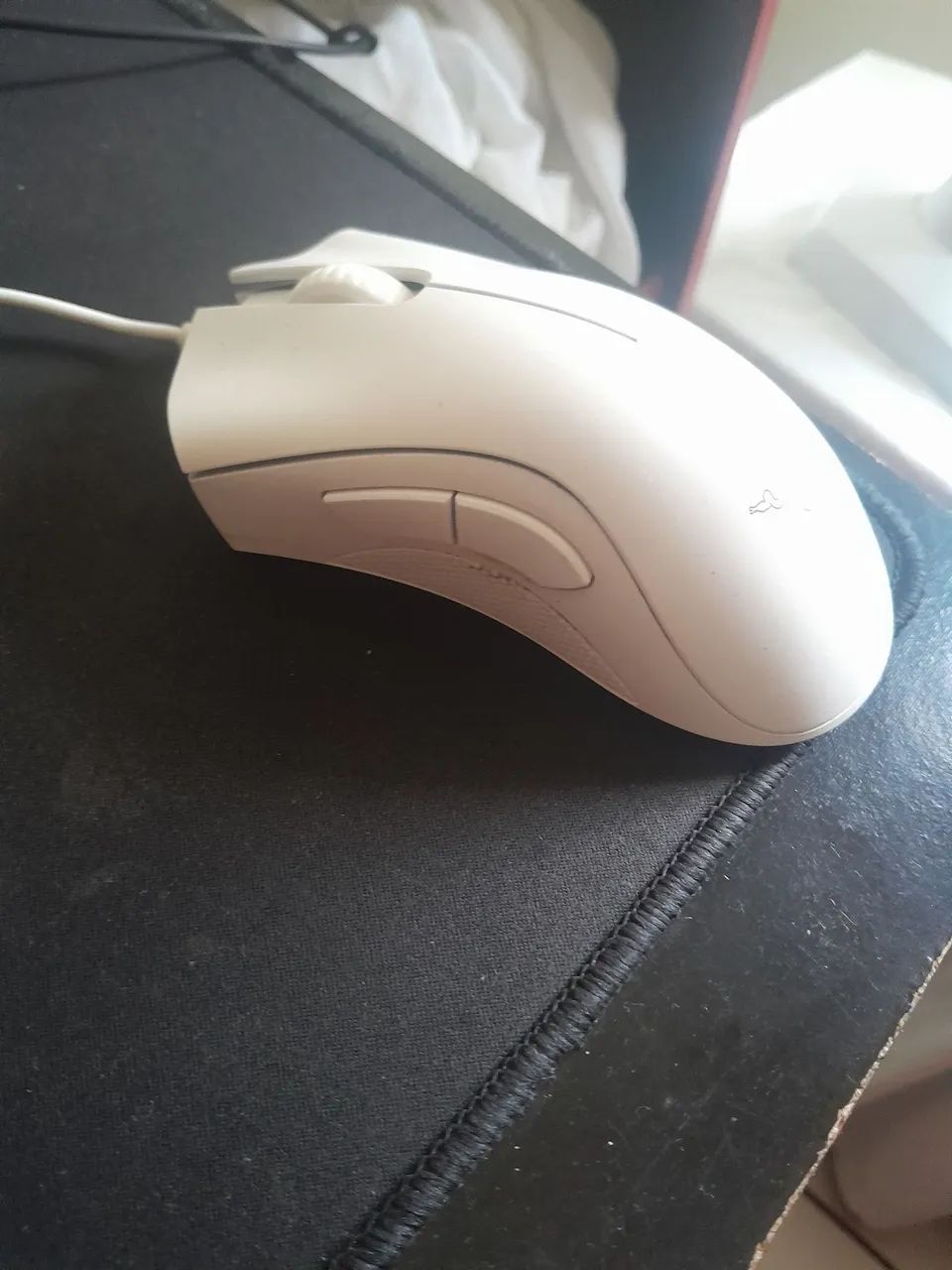 Mouse deathadder razer branco - Foto 2