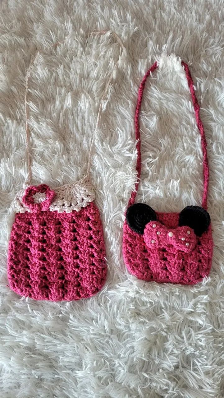 2 bolsinhas infantil de crochê 