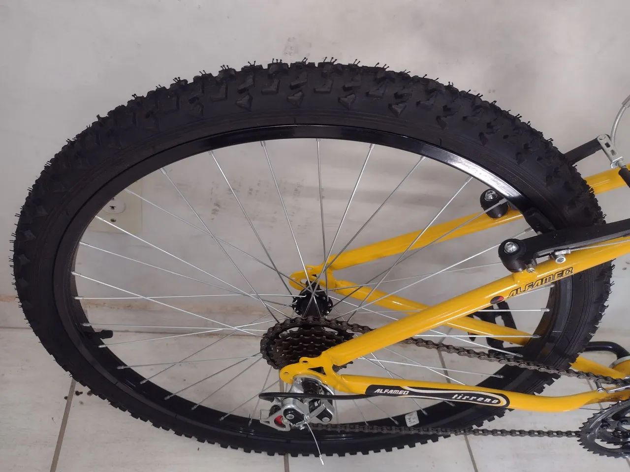 Bicicleta aro 26  promoção nova sem uso  - Foto 4