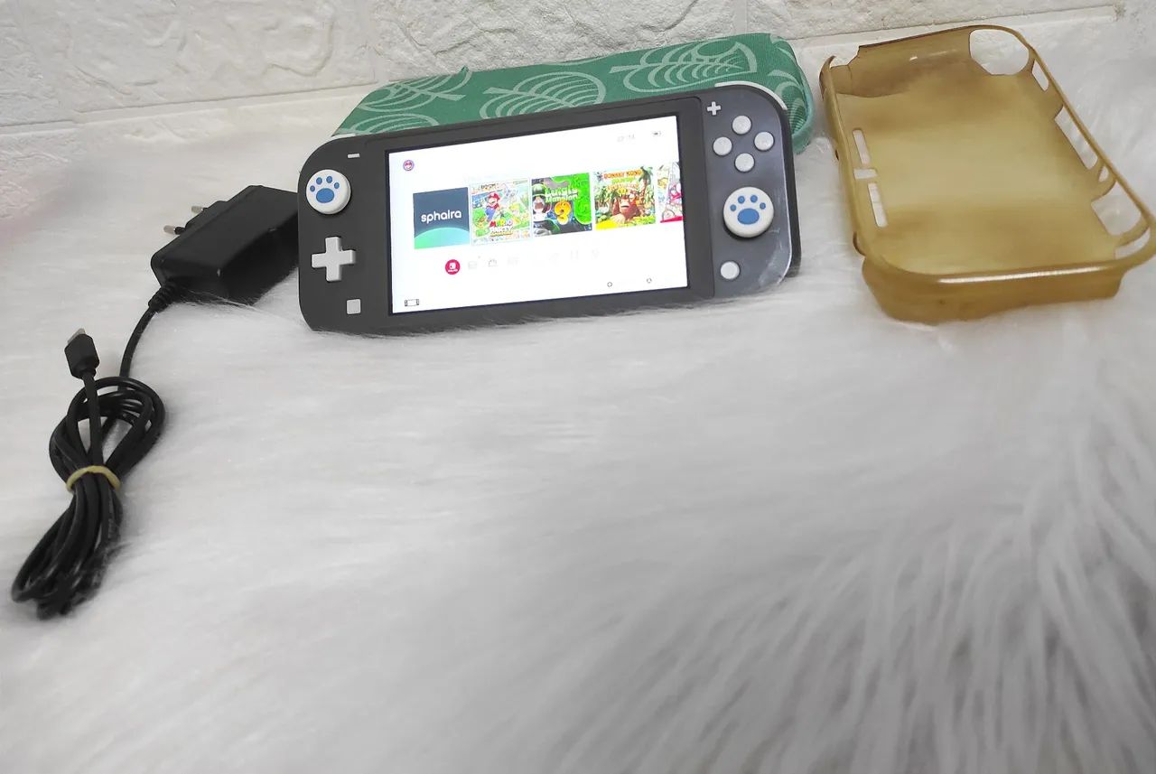 Nintendo Switch Lite Cinza - DESBLOQUEADO - SEMI NOVO - 64GB