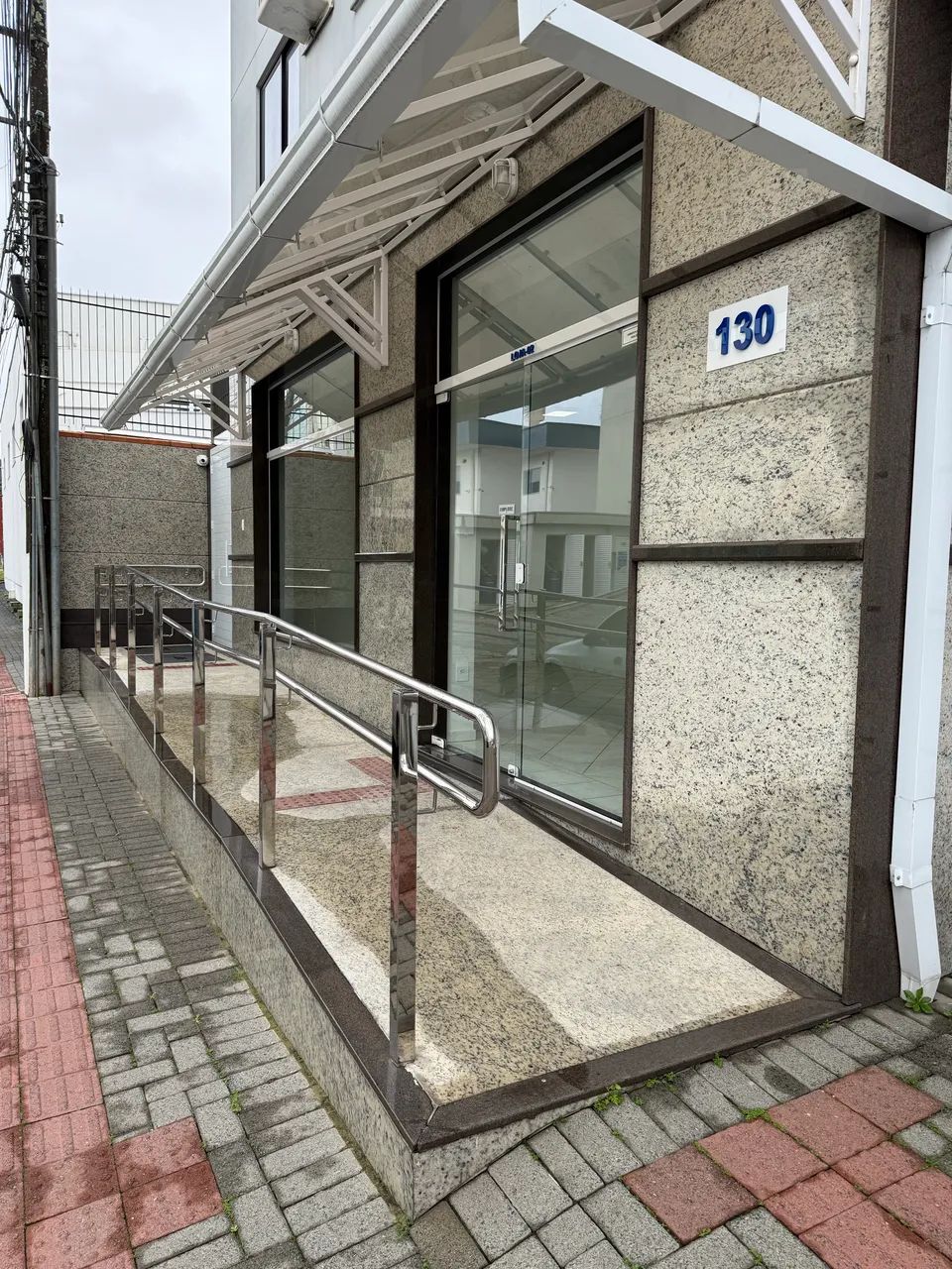 SALA COMERCIAL 32 m² | PRÉDIO SUN SCHEINY | VELHA | BLUMENAU
