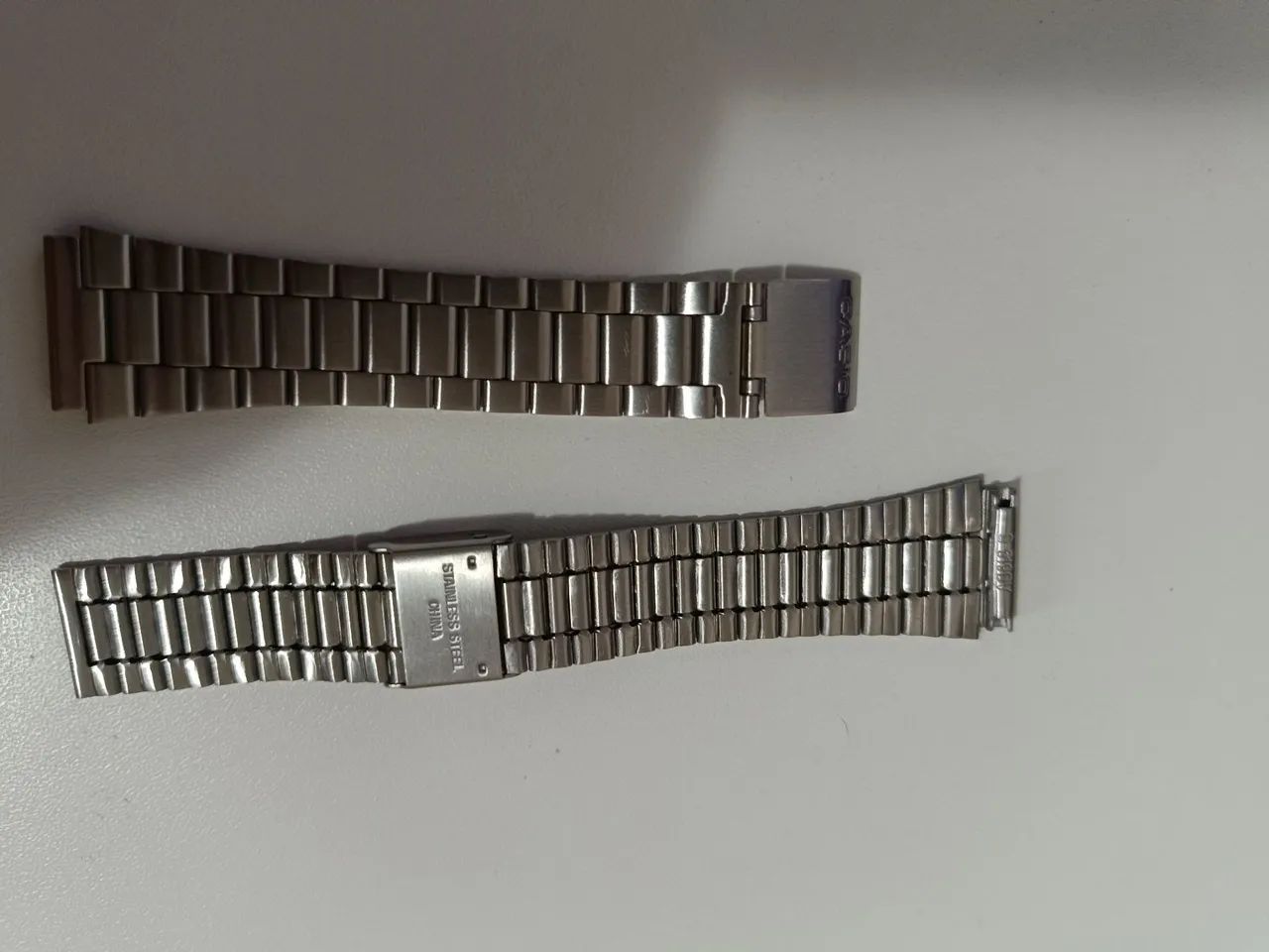 Relógio Casio AQ-230 com pulseira de couro - Foto 3