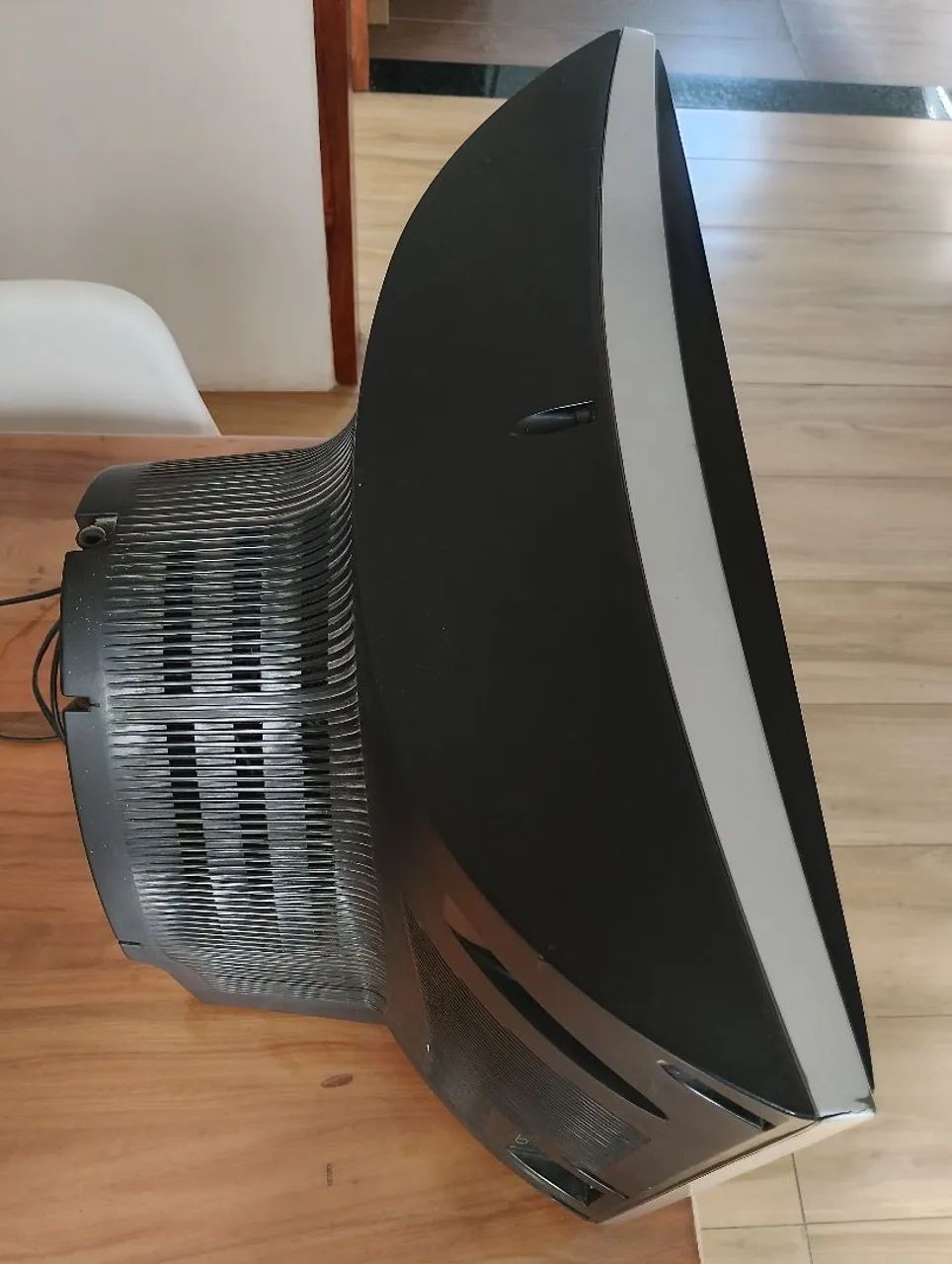 Tv de Tubo Samsung 21 Polegadas Ultra Slim  - Foto 2