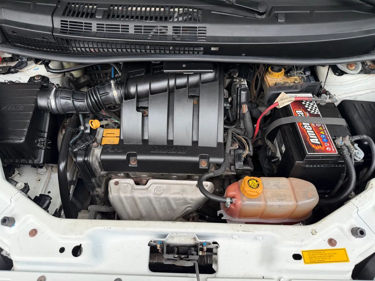 Fiat Idea Attractive 1.4 Fire Flex 8V 5P 2015 - Foto 4