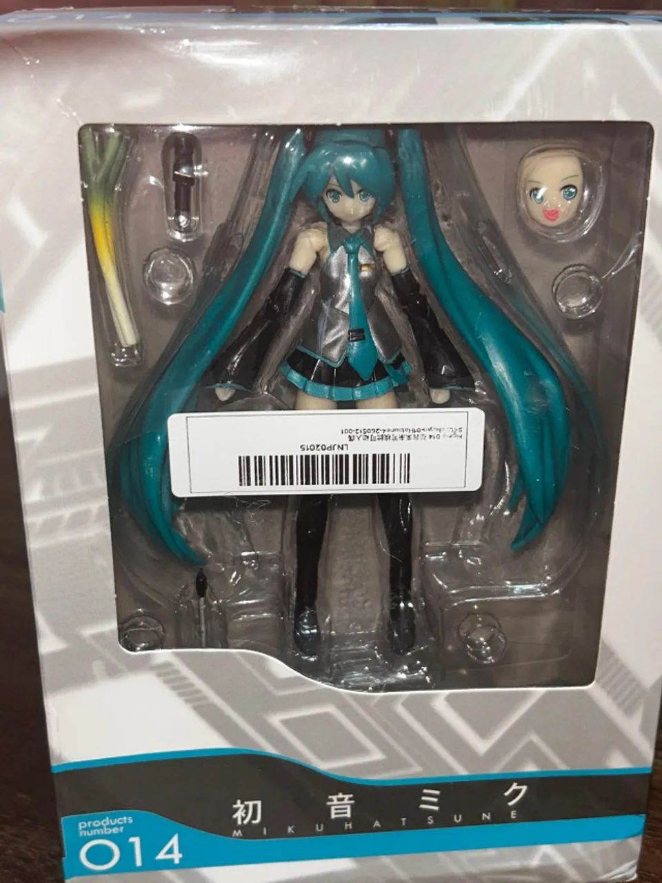 Promoção Figure hatsune miku FIGMA bootleg na caixa 