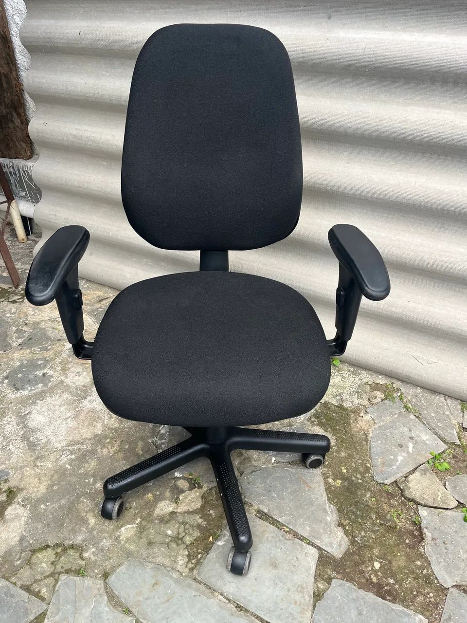 Cadeira de escritório flexform - Foto 3