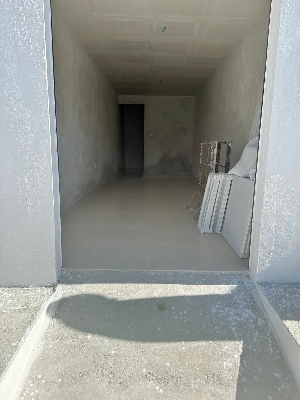 Alugo ponto comercial em Bayeux  - Foto 4