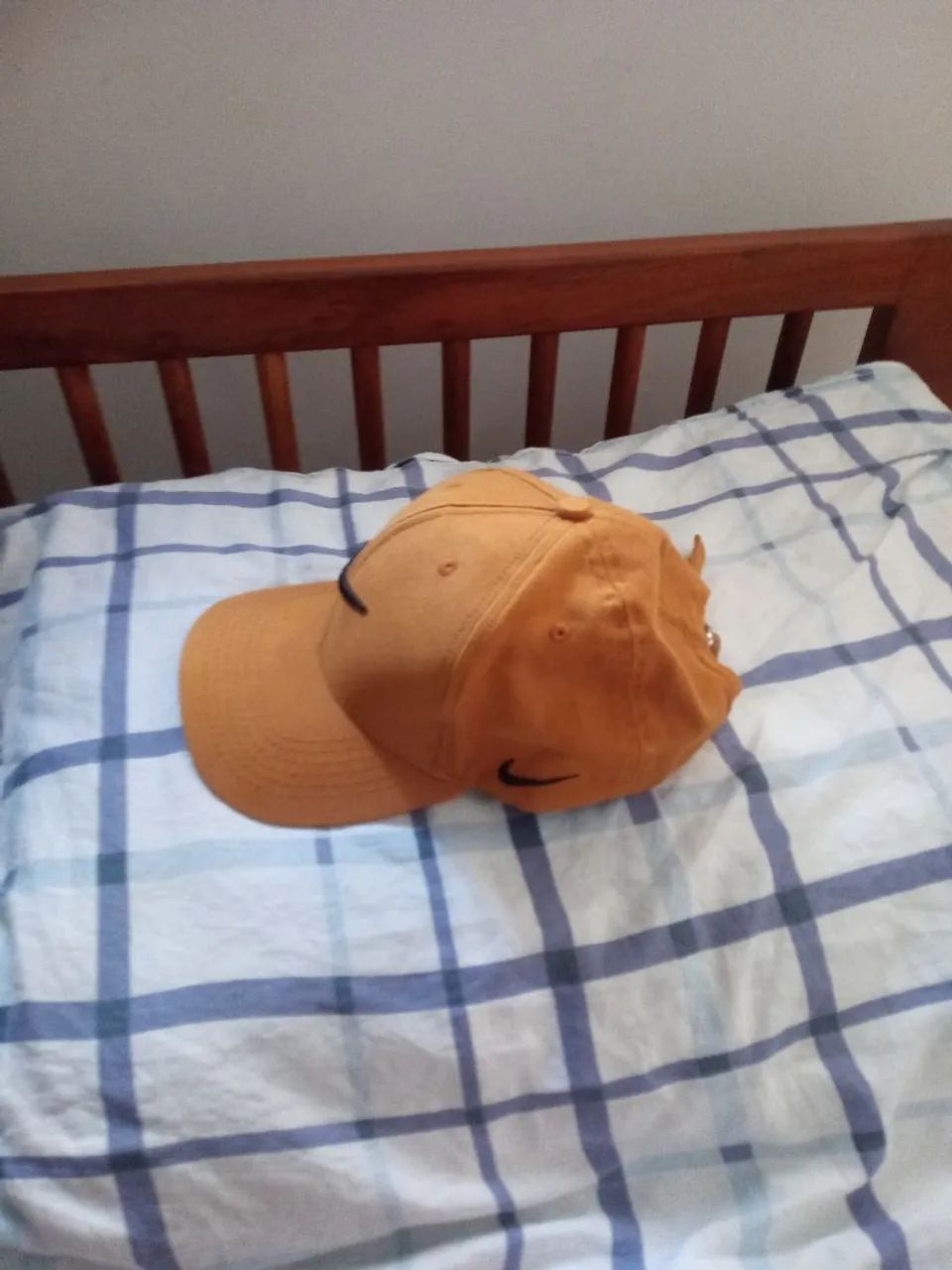 Vendo boné da Nike usado porém em bom estado  - Foto 2