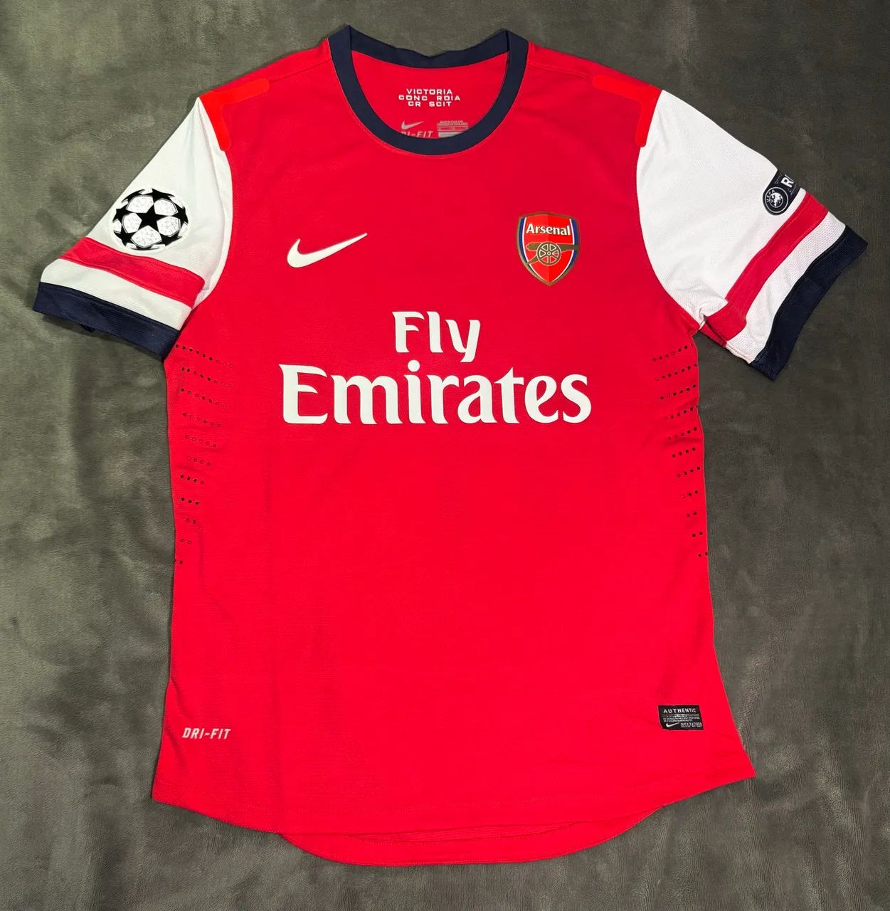 Camisa Arsenal 2012 - De jogo - Ozil