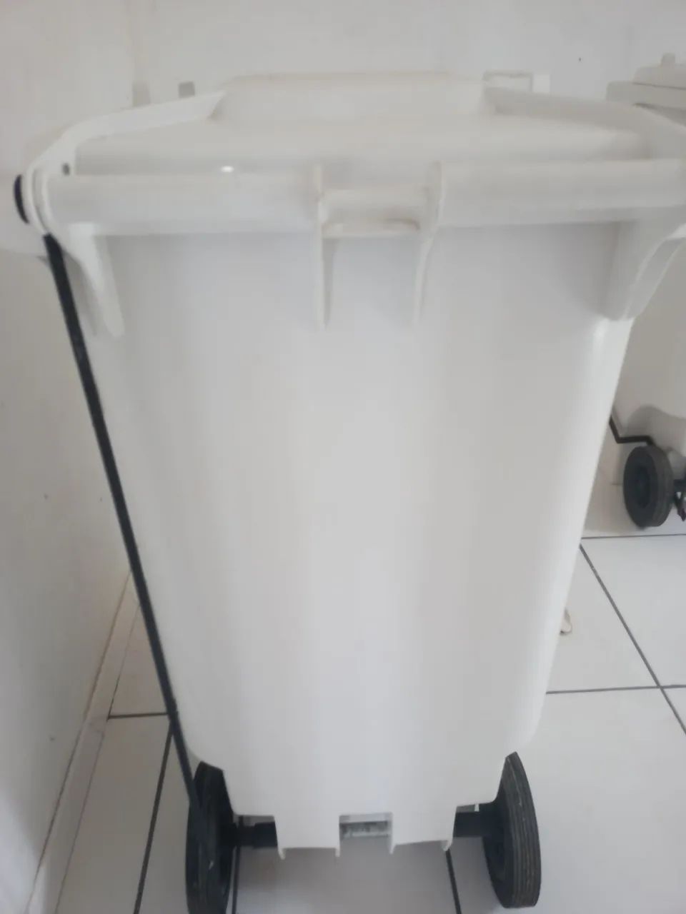 Carrinho coletor 240L - Foto 2