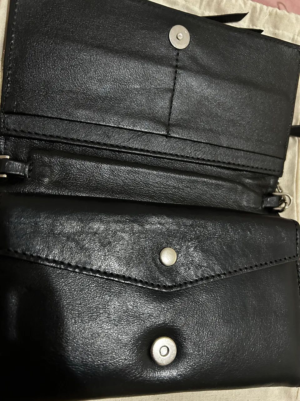 Bolsa Carteira Schutz em Couro - Foto 3