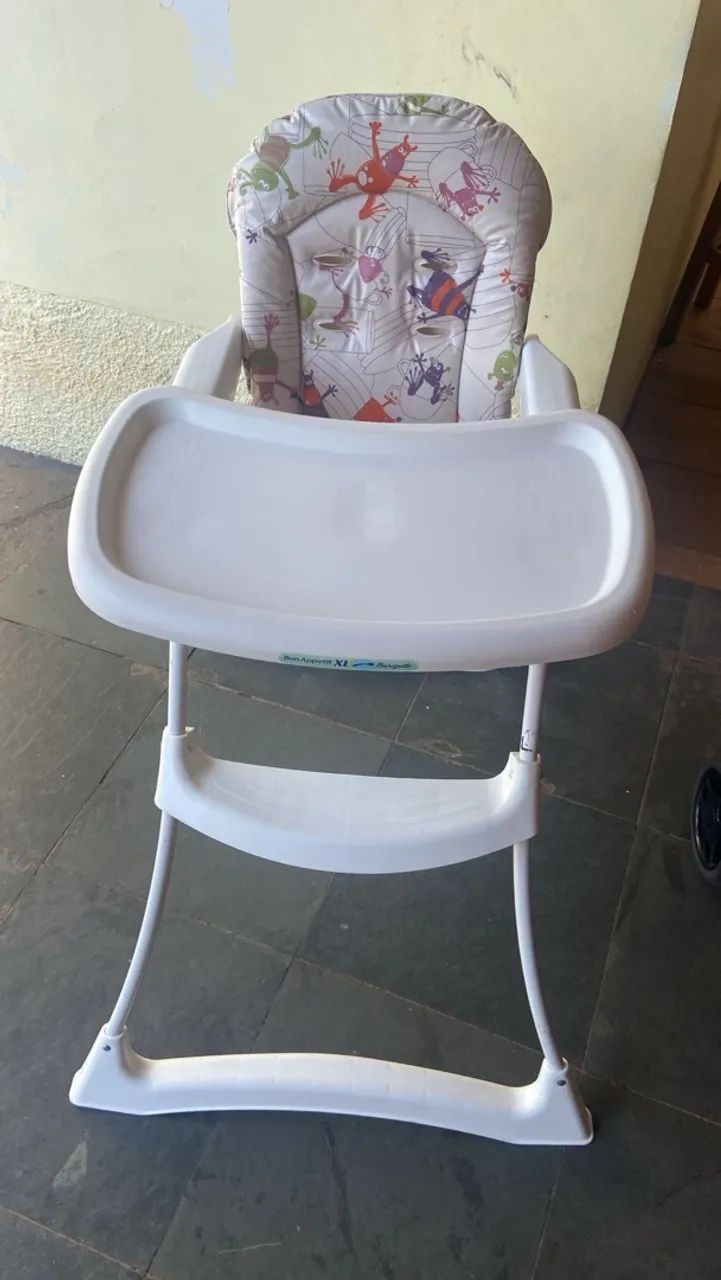 Mesinha de bebe