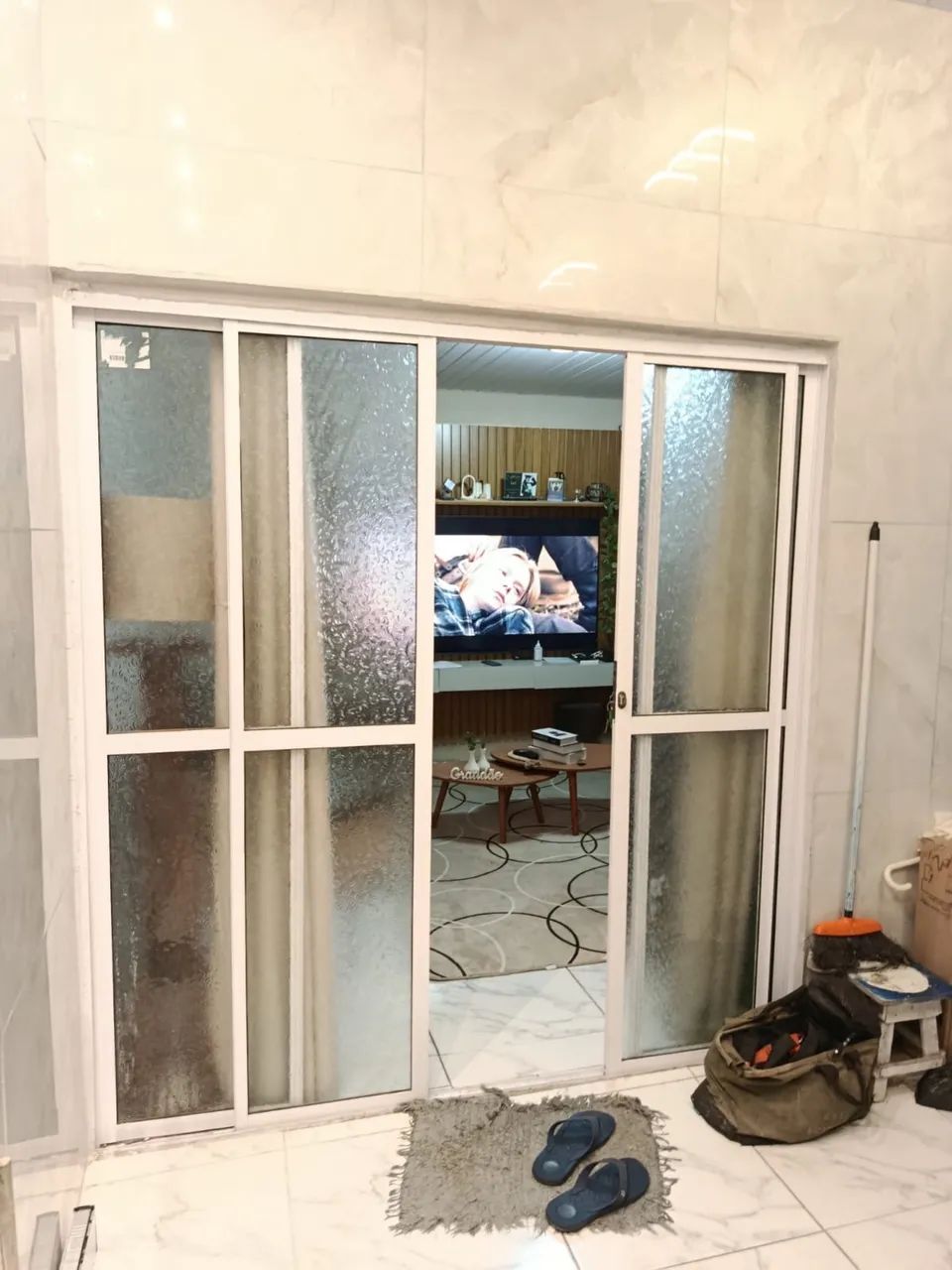 Porta de correr vidro 2m por 2.10 tamanho padrão 1