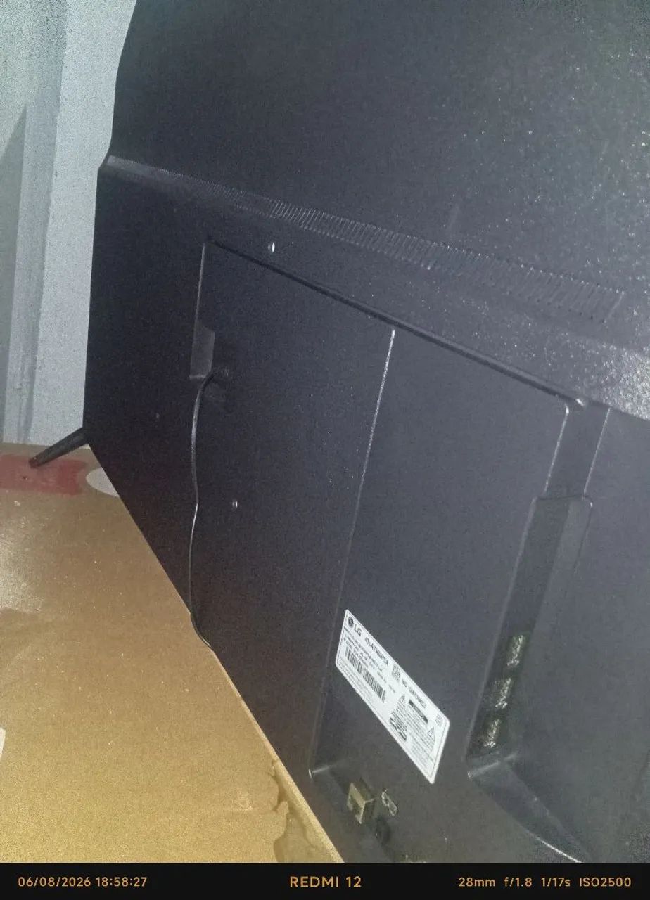 VENDO SMART TV LG DE 43 POLEGADAS, USADA APENAS 2 MESES, AINDA TENHO A CAIXA - Foto 3