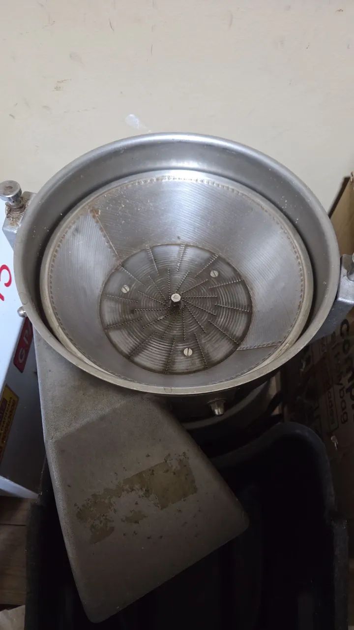 Extrator de suco profissional  - Foto 4