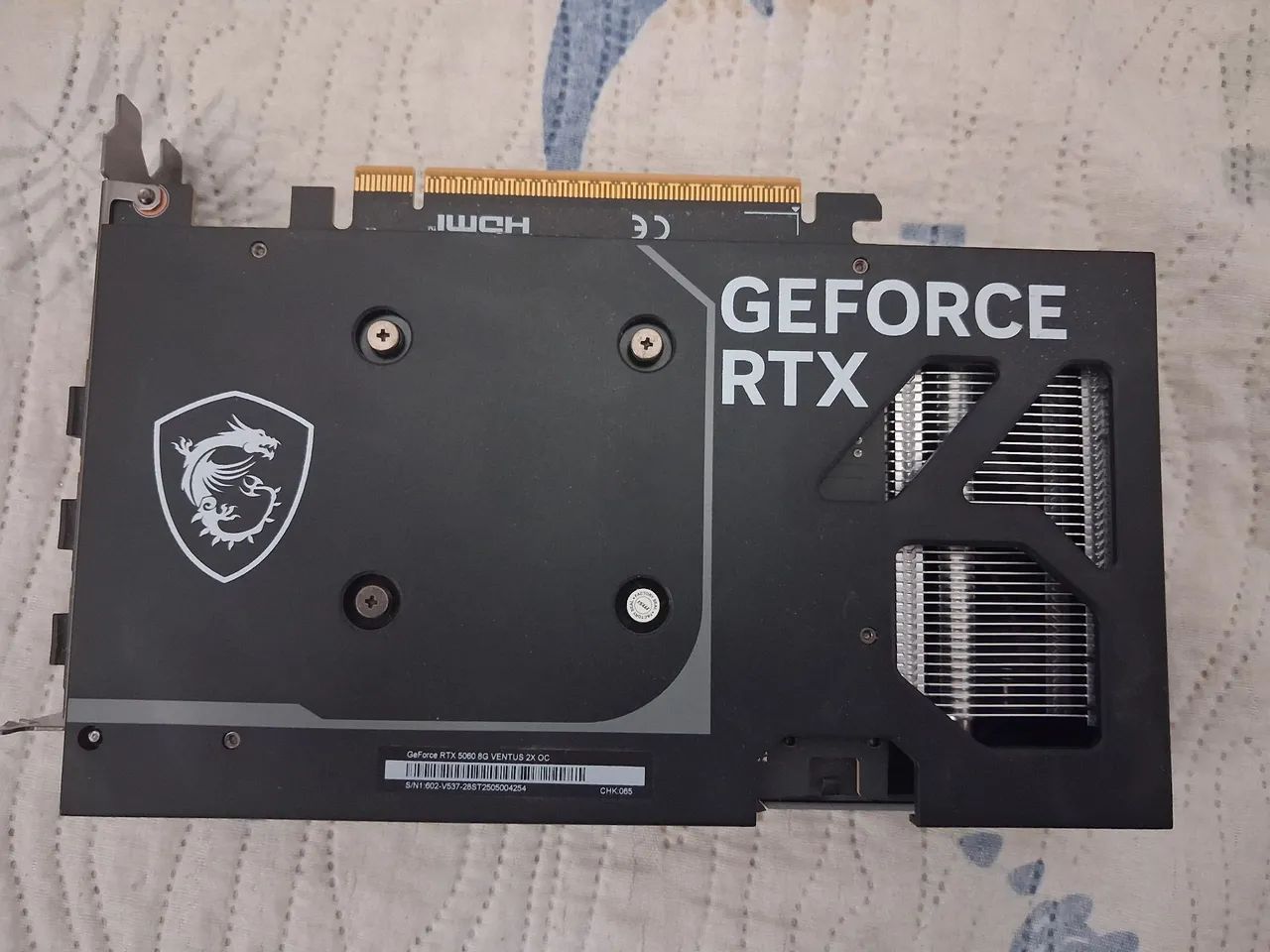 RTX 5060 MSI Ventus 2x - Foto 3