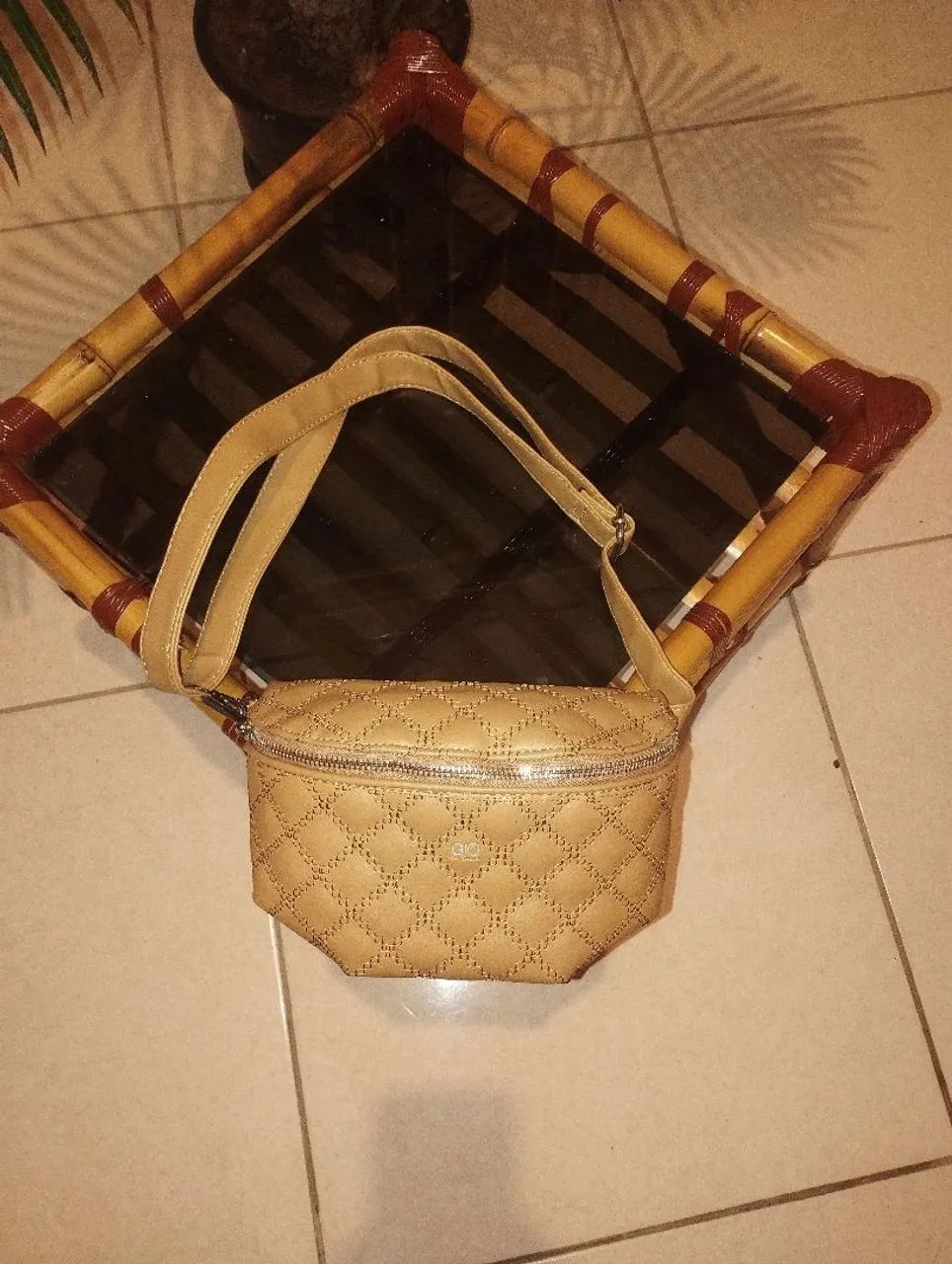 Pochete feminina 