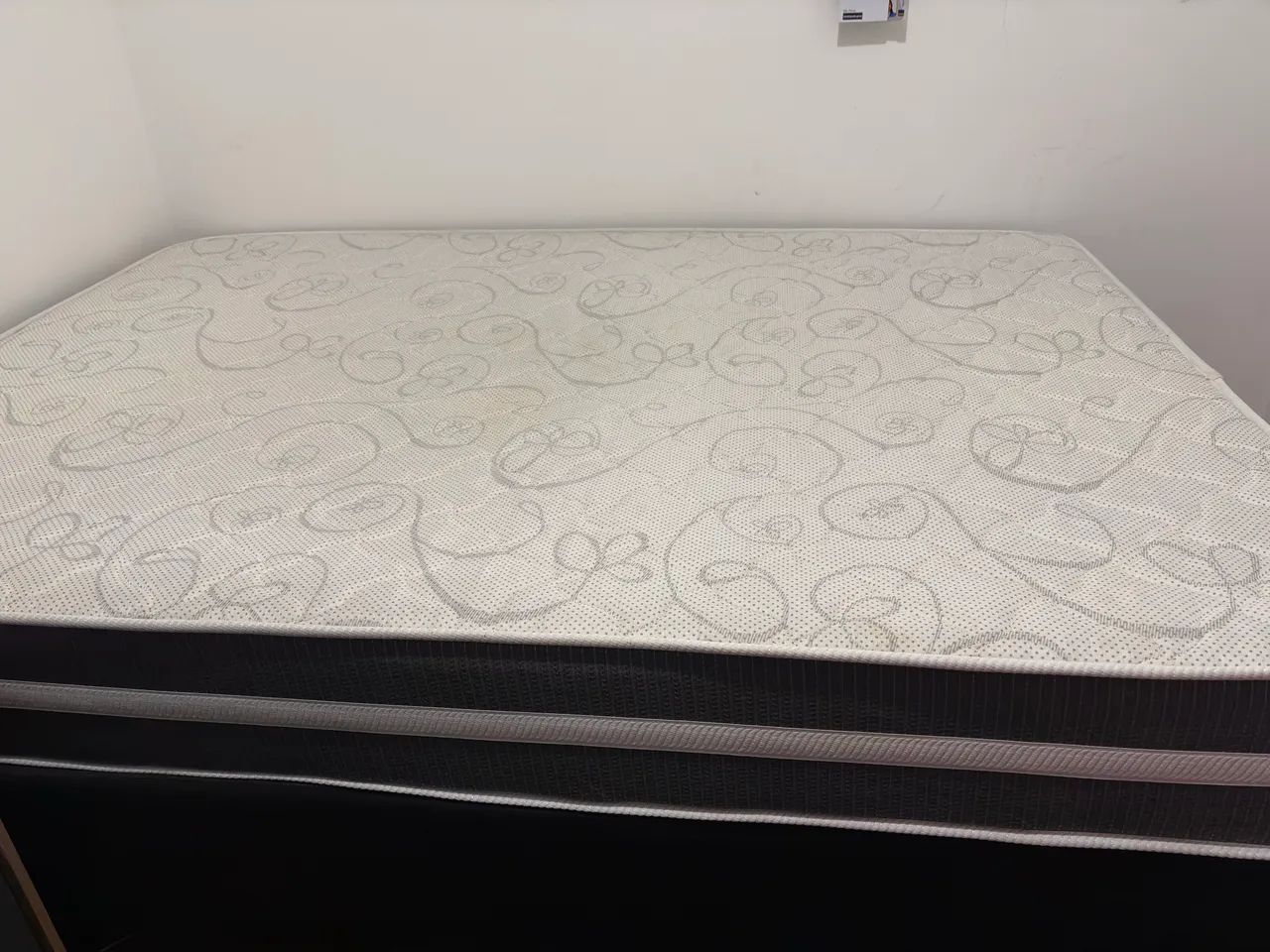 Cama casal - pouco usada nova - Foto 5
