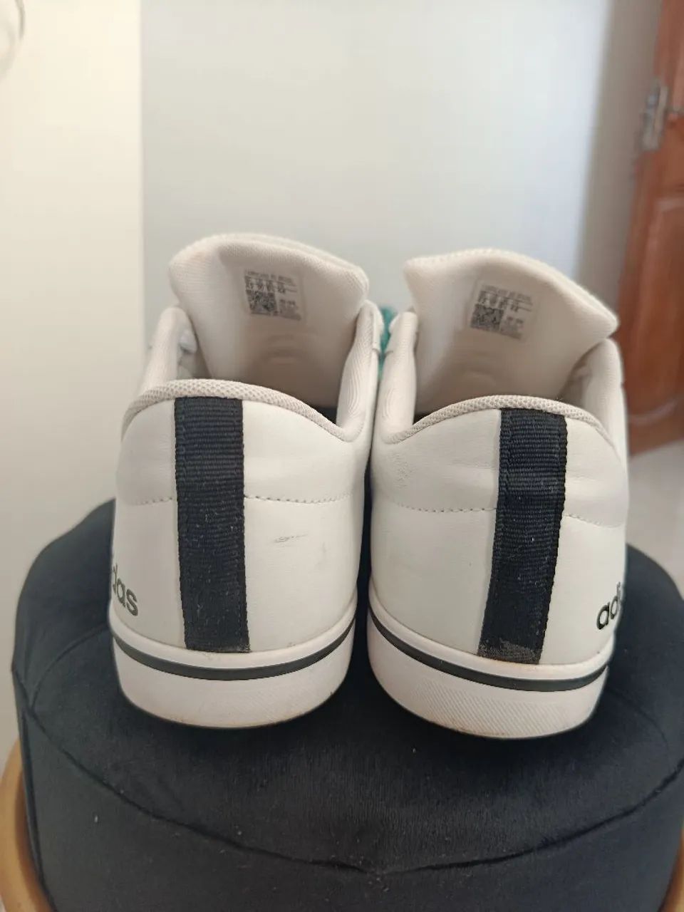 Tênis Adidas 42 - Foto 4