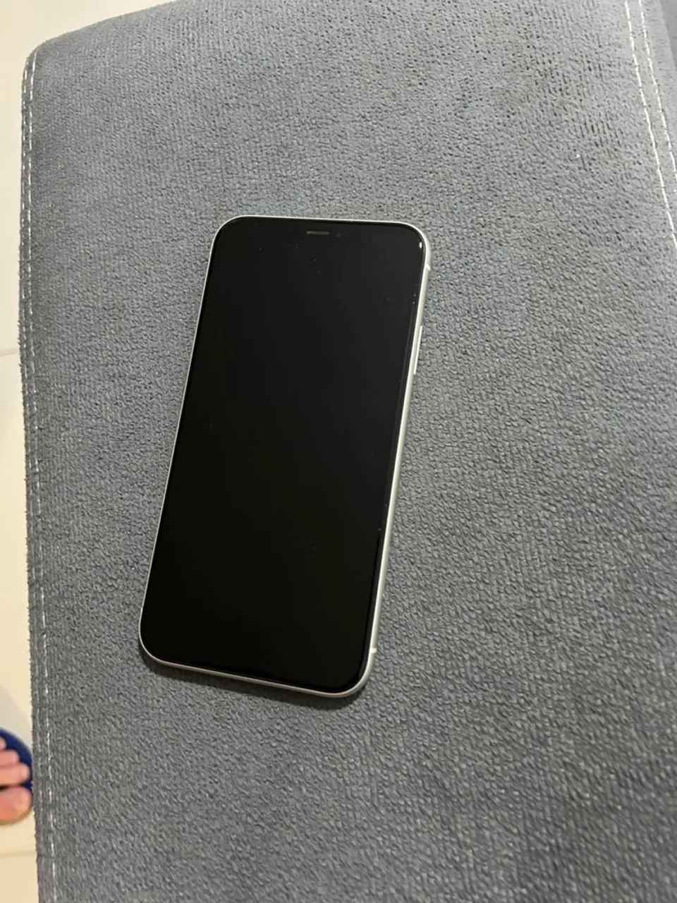 iPhone 11 com 64gb