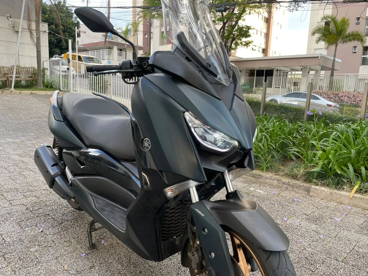 YAMAHA XMAX 250 CONNECTED ABS - Foto 3
