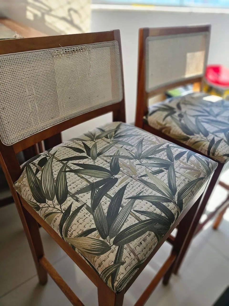 Cadeiras estilo Bistrô  - Foto 2