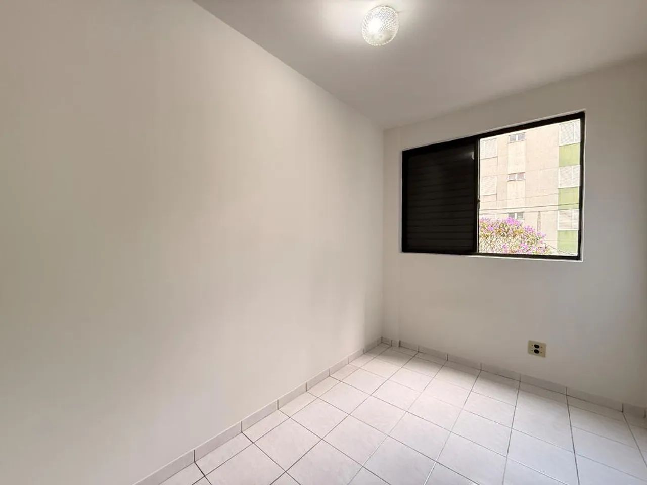 Apartamento para alugar em Maringá, Zona 07, com 2 quartos, com 65 m², Canada - Foto 4