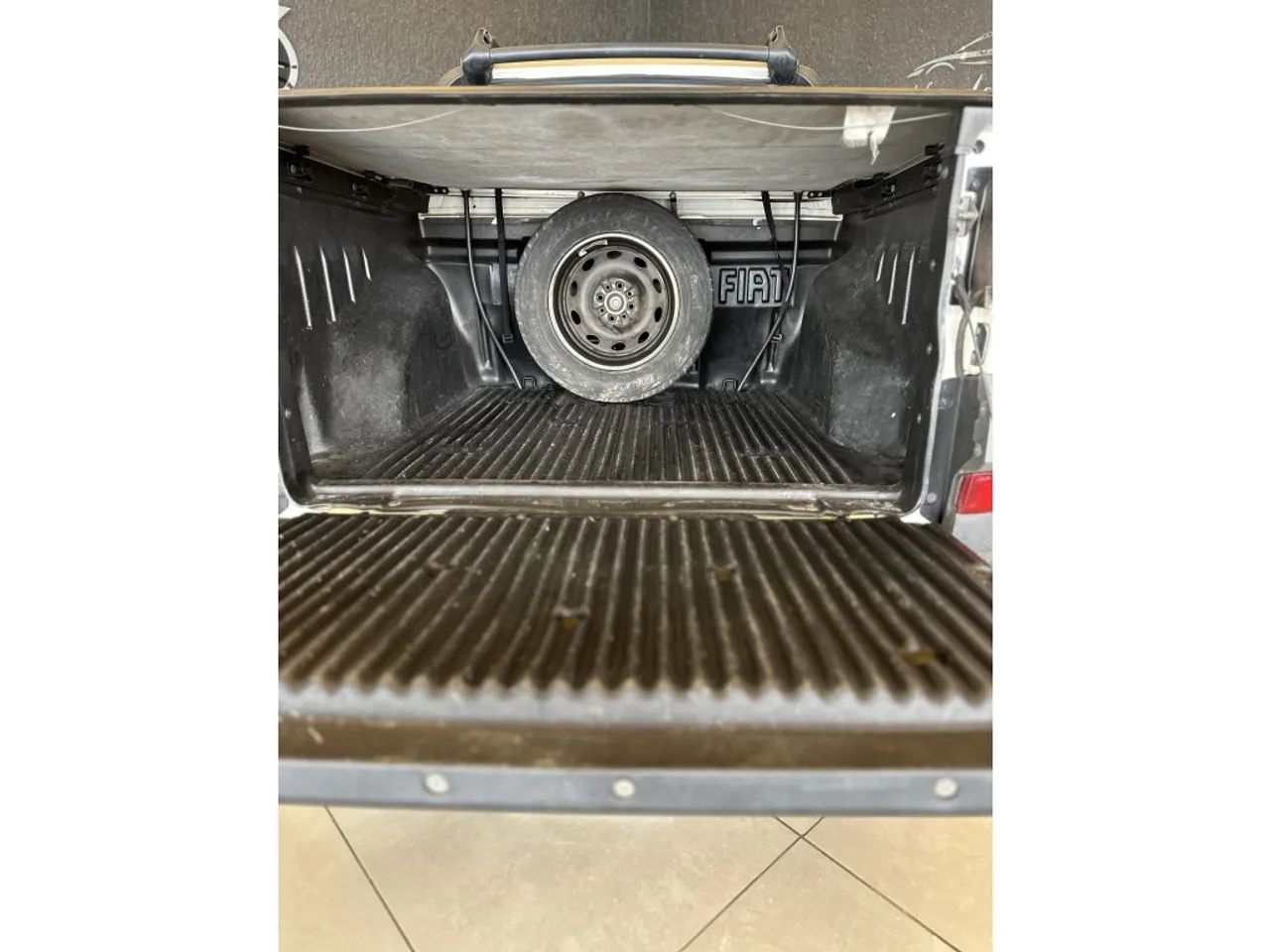 Fiat Strada Working Hard 1.4 Fire Flex 8V CD 2019 - Foto 5