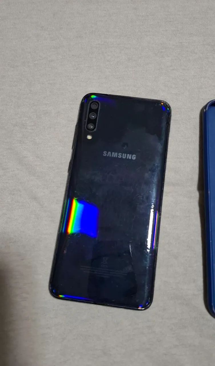 Samsung a70 128gb  - Foto 2