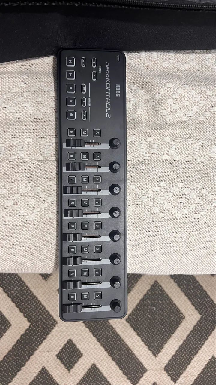 Korg kontrol 2 - Foto 3