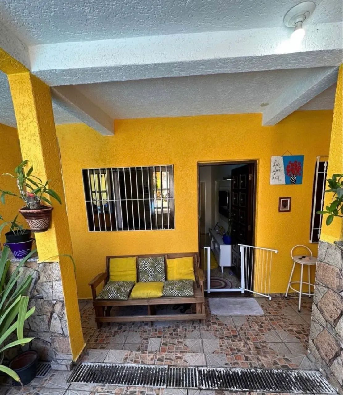 Vende-se casa na águas lindas kf 
