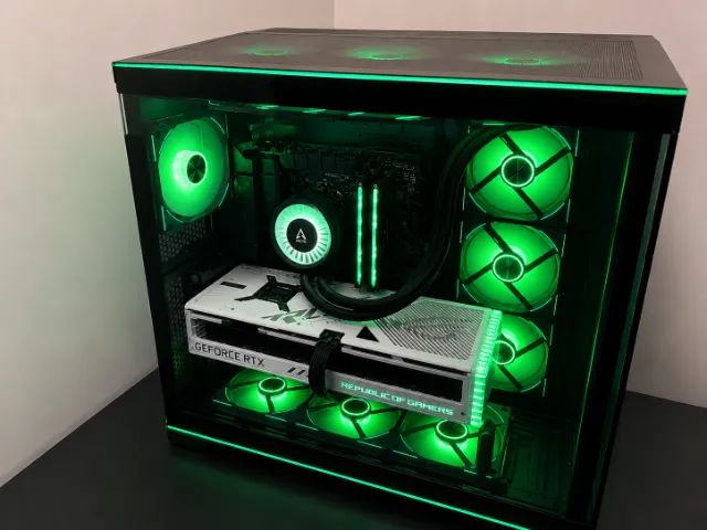 PC Gamer High-End | Ryzen 7 9800X3D + RTX 4080 ROG Strix