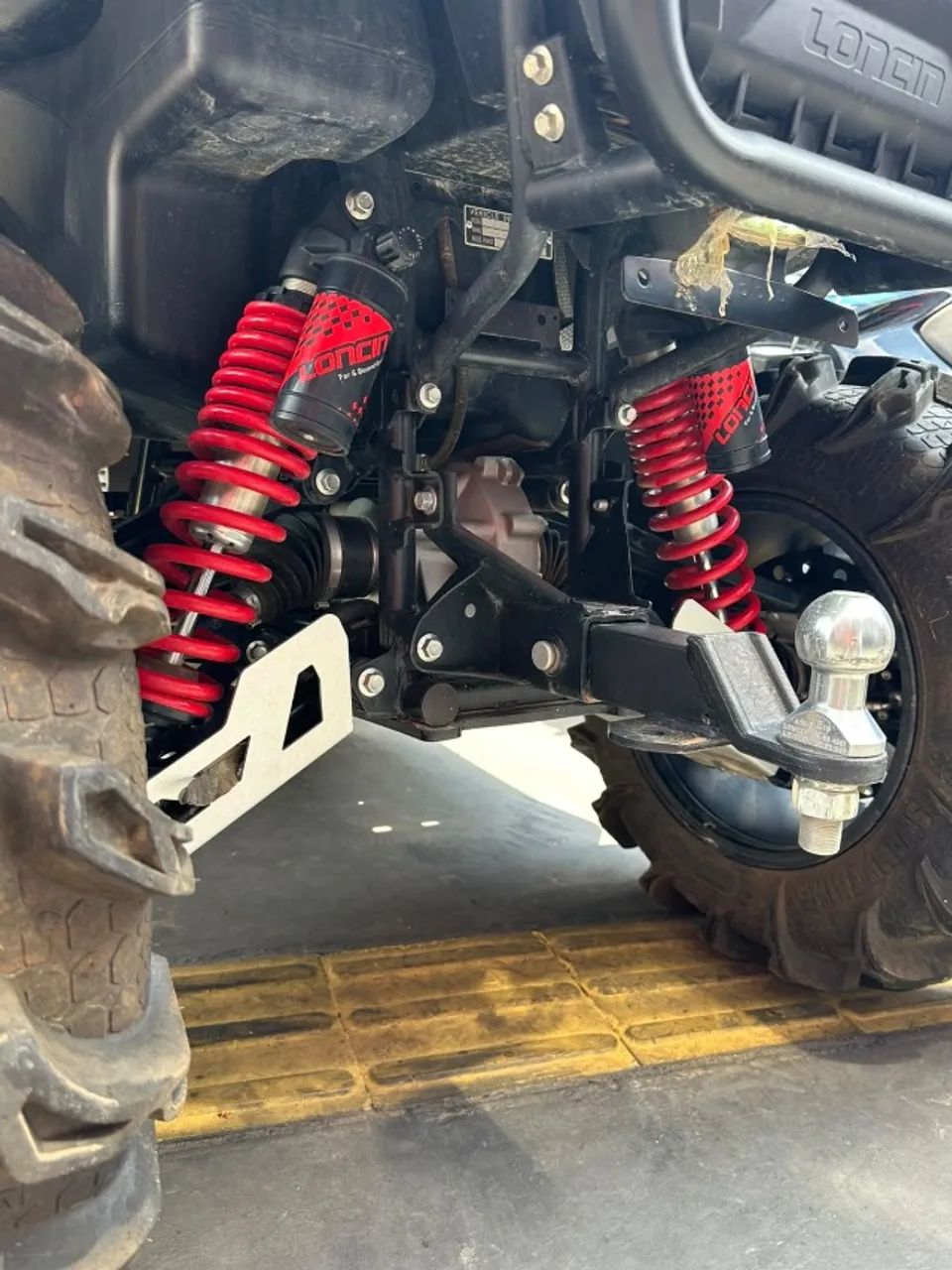 QUADRICICLO WOLF 700 MUD  - Foto 3