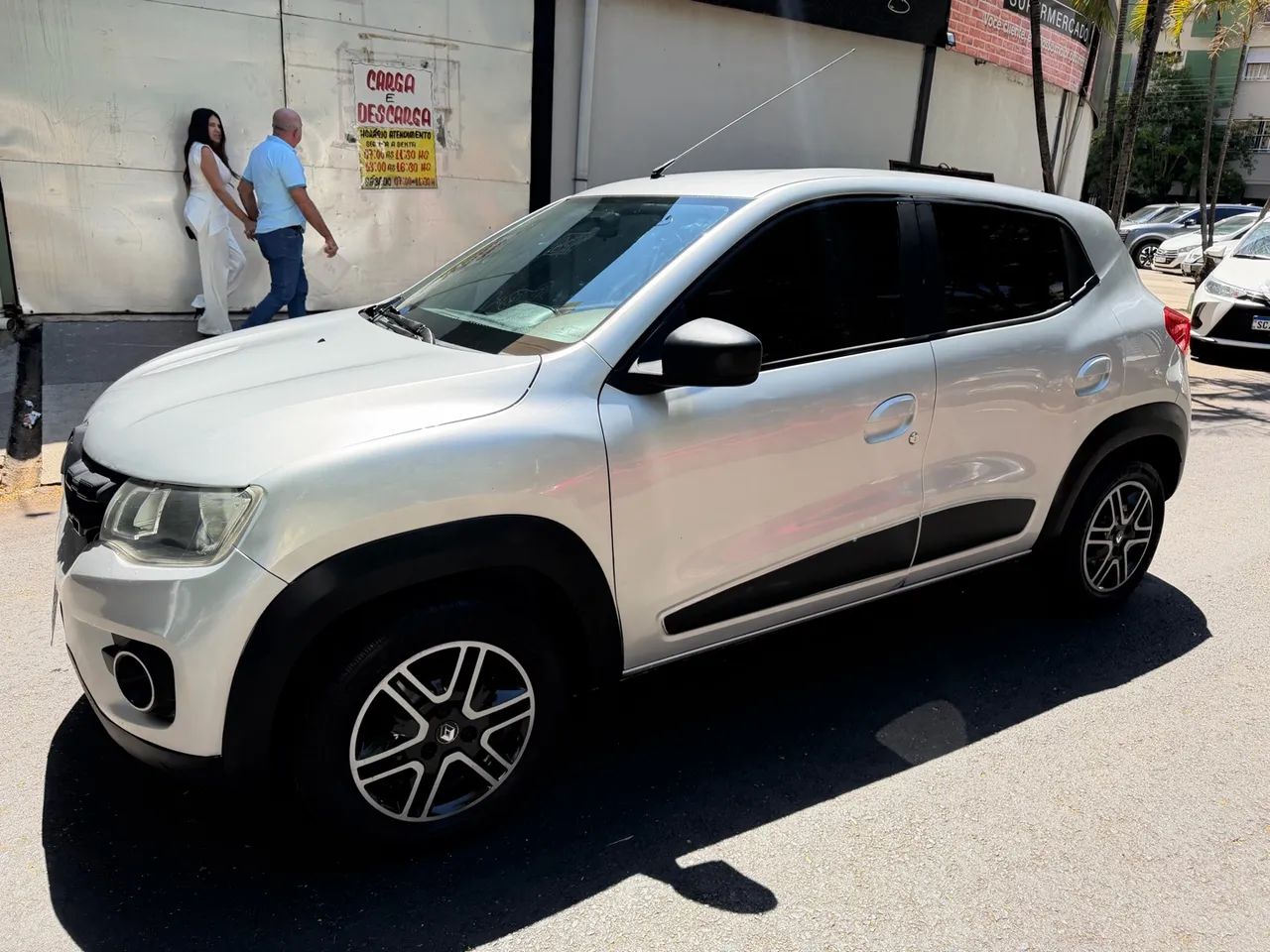 Renault Kwid INTENSE 1.0 FLEX 12V 5P MEC. 2018