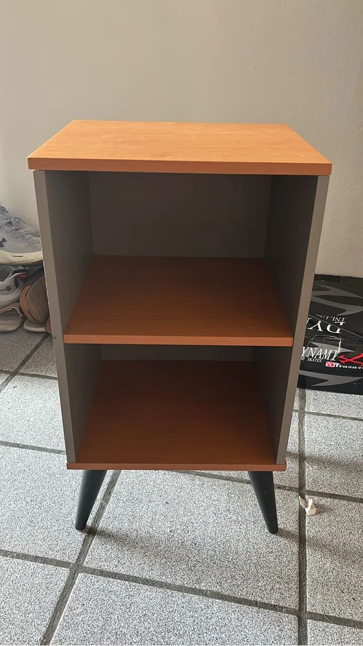 Mesa de cabeceira 
