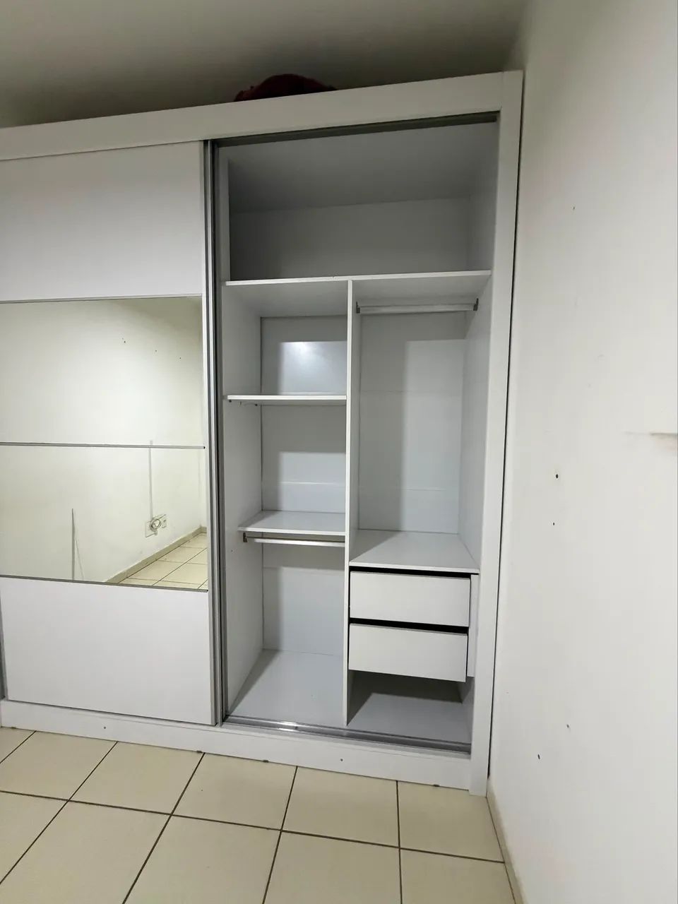 GUARDA ROUPA 